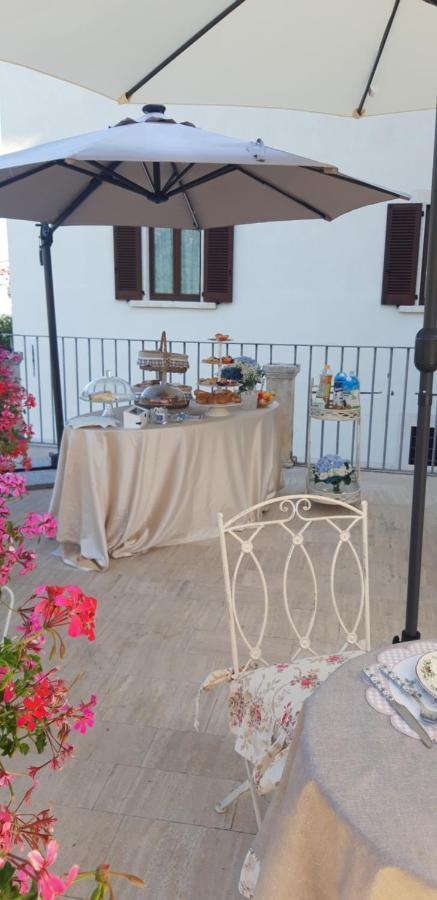 Palazzo Palitti Bed & Breakfast Roio Bagian luar foto