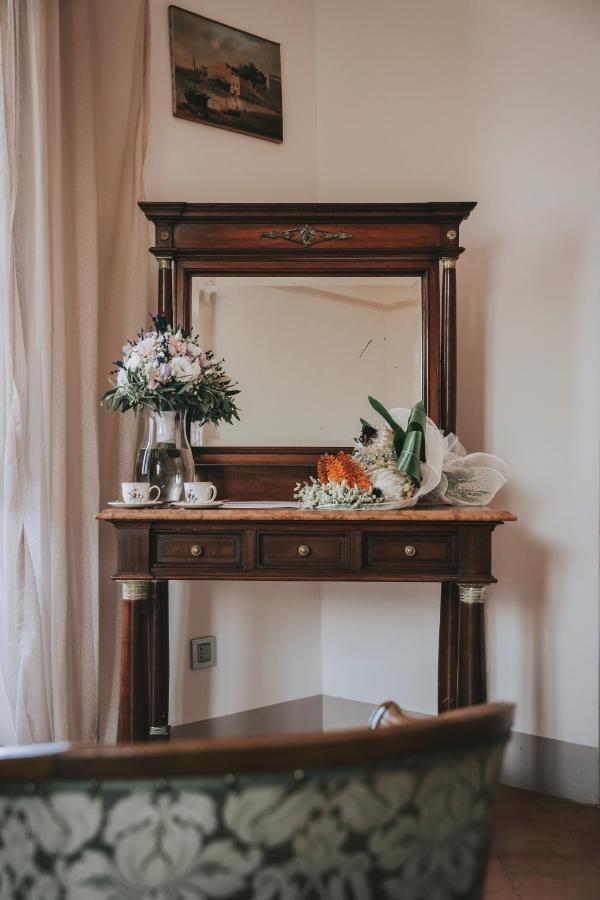 Palazzo Palitti Bed & Breakfast Roio Bagian luar foto
